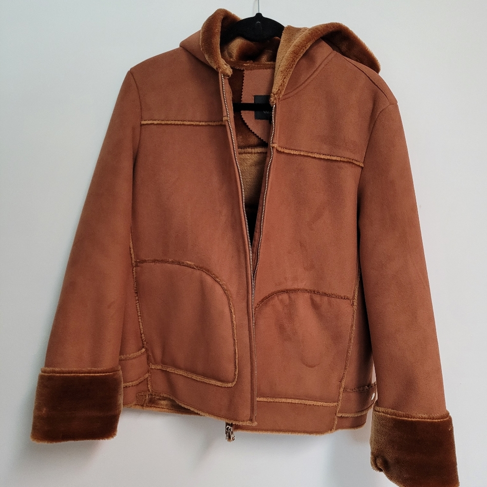Nwot Suede/faux fur oversized teddy jacket. Size Medium.